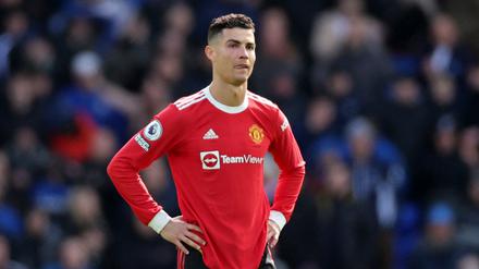 Cristiano Ronaldo hat einem Anhänger das Mobiltelefon aus der Hand geschlagen.