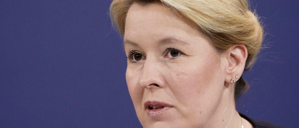 Die regierenden Bürgermeisterin von Berlin Franziska Giffey will den Wohnungsbau vorantreiben.