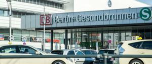 Der Zugverkehr ist zwischen Schönhauser Allee und Gesundbrunnen unterbrochen.