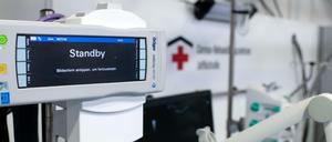 Reserve in der Pandemie: 500 Betten und medizinische Behandlungsgeräte standen im Intensivbereich des temporären Corona-Behandlungszentrum auf dem Berliner Messegelände bereit.