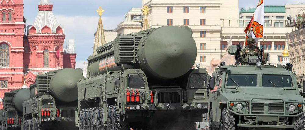 Die Parade zum Tag des Sieges in Moskau - hier ein Foto von 2021 - ist eine Demonstration militärischer Stärke. 