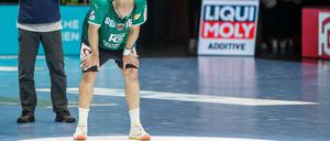 Paul Drux und seine Kollegen sind sichtlich enttäuscht nach dem Auftritt gegen Hannover-Burgdorf.