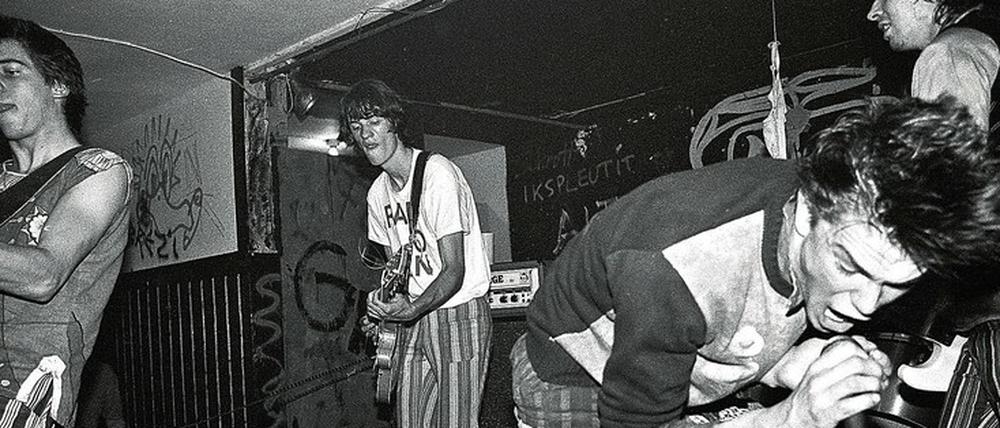 Die Toten Hosen am Start. Ein Geheimkonzert im März 1983 in der Ostberliner Erlöserkirche galt bisher als Kuriosität in der Karriere der Düsseldorfer Band.