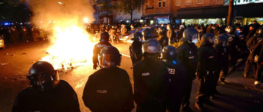 Vergangenes Jahr kam es bei der "Revolutionären 1. Mai-Demo" zu Ausschreitungen.