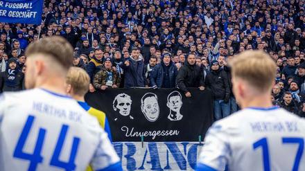 Nach drei Niederlagen gegen Union in dieser Saison sind Herthas Fans sauer.