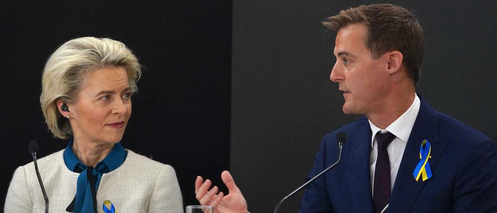 EU-Kommissionspräsidentin Ursula von der Leyen und Chef der NGO Global Citizen Hugh Evans.