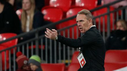 Kenny Shiels kassierte für seine Aussage nach der Niederlage gegen England viel Kritik.