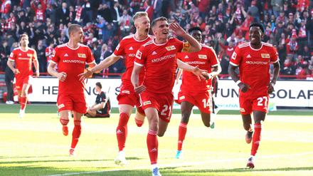 Lasst mal was hören! Grischa Prömel erzielte das 2:0 mit einer beeindruckenden Willensleistung.