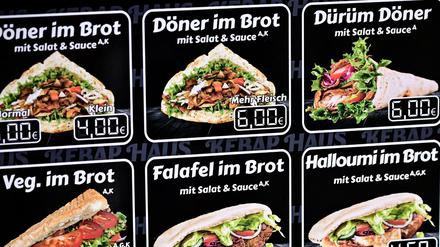 Der Oberfunktionär der Döner-Hersteller hat kürzlich 7,30 Euro für eben kostendeckend befunden.