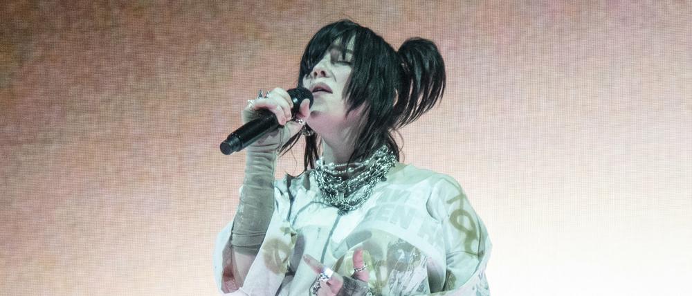 Billie Eilish, Sängerin aus den USA, tritt beim Coachella Festival 2022 im Empire Polo Club auf.