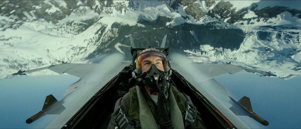 37 Jahre nach seinem internationalen Durchbruch mit "Top Gun" steigt Tom Cruise wieder ins Cockpit.