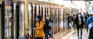 Das Neun-Euro-Ticket war von der Bundesregierung als Teil des zweiten Energie-Entlastungspaketes beschlossen worden.
