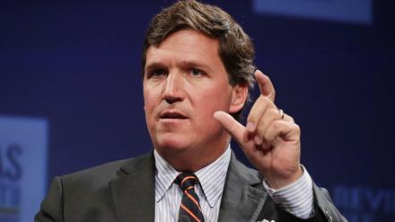 Moderator Tucker Carlson.