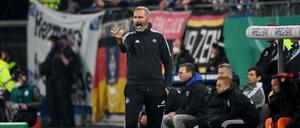 Im Pokalhalbfinale unterlagen Tim Walter und der HSV.