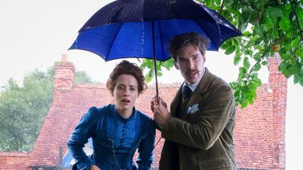 Das Paar mit Kater Peter. Emily Richardson (Claire Foy) und Louis Wain (Benedict Cumberbatch).