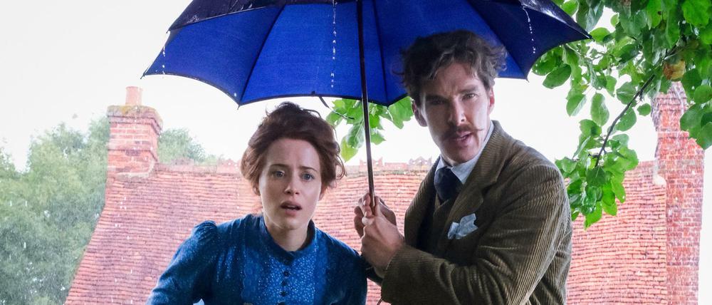 Das Paar mit Kater Peter. Emily Richardson (Claire Foy) und Louis Wain (Benedict Cumberbatch).