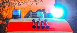 Ein Rettungswagen im Einsatz. (Symbolbild)