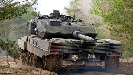  Ein Kampfpanzer vom Typ Leopard 2 A7V vom dem Lehrbataillon 93 der Bundeswehr