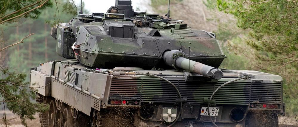  Ein Kampfpanzer vom Typ Leopard 2 A7V vom dem Lehrbataillon 93 der Bundeswehr