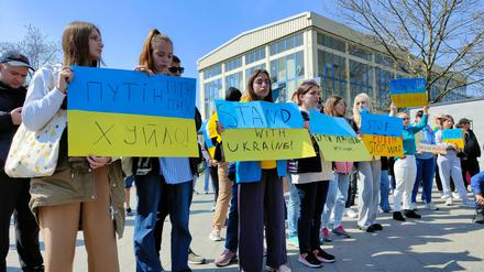 Der pro-russische Autokorso wurde abgesagt, die Gegendemo fand trotzdem statt.