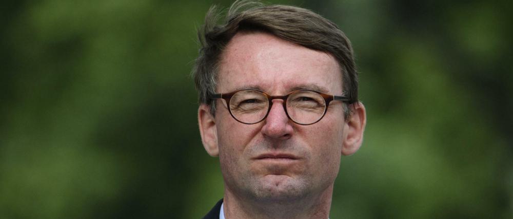 Schwieriger Typ. In der Amtszeit von Sachsens Innenminister Roland Wöller (CDU) häuften sich Pannen und Skandale. Nun musste er gehen