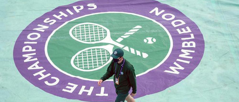Im Regen? Wimbledon steht mit seiner Entscheidung zumindest in der Kritik.