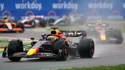 Max Verstappen krönt seine Leistung mit der schnellsten Rennrunde.