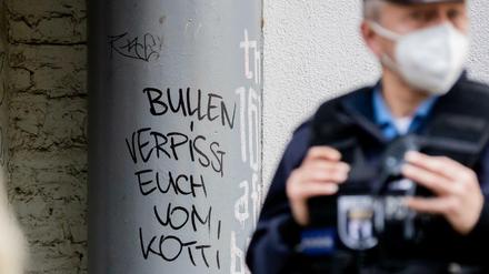 Die geplante Polizeiwache am Kottbusser Tor ist den Autonomen und vielen Linken ein Dorn im Auge. Anwohner begrüßen sie.