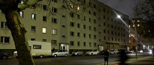 Dem Abriss geweiht: der Plattenbau in der Habersaathstraße in Mitte.