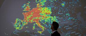In der Sicherheitsarchitektur geht es zunehmend um Cyber-Kriminalität (im Bild eine Fachtagung in Hessen 2015).