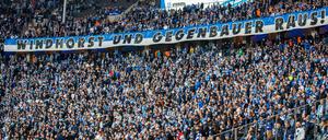 Herthas Fans sind unzufrieden. Zuletzt zeigte sich das öfter auf Tranparenten bei Heimspielen des Fußball-Bundesligisten im Olympiastadion. 
