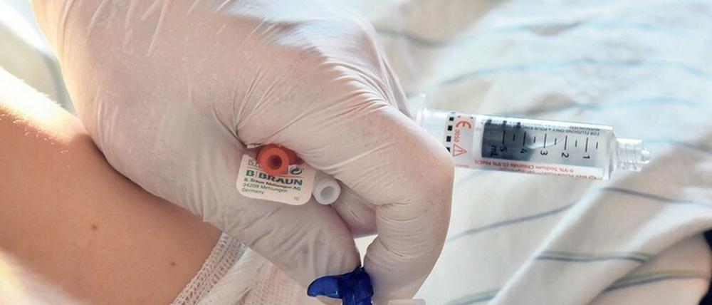 Im Durchschnitt 230 Tage dauert die Besetzung einer freien Stelle in der Altenpflege.
