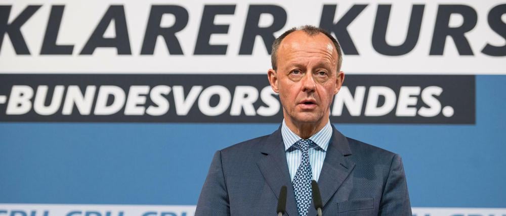 Friedrich Merz pocht pocht auf mehr Hilfe für die Ukraine will vor dem Kanzler nach Kiew reisen.