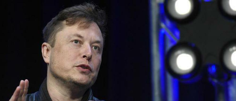 Elon Musk, Vorstandsvorsitzende von Tesla und SpaceX, spricht auf der Satellite Conference and Exhibition in Washington.