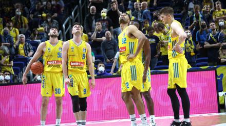 Reicht das schon für Platz eins? Den Blick auf die Tabelle können sich die Berliner Basketballer mittlerweile sparen.