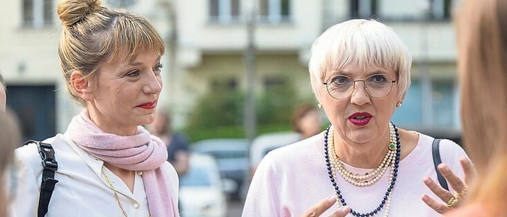 Yvonne Büdenhölzer und Claudia Roth. 