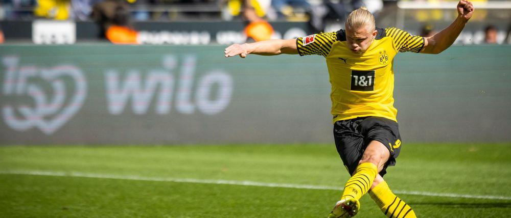 Haaland war Anfang 2020 für 20 Millionen Euro nach Dortmund gewechselt.