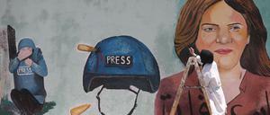 Die Journalistin Shirin Abu Akle war am Mittwoch während eines israelischen Militäreinsatzes im besetzten Westjordanland durch Schüsse getötet worden.
