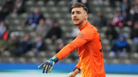 Präsent, kommunikativ, furchtlos. Torhüter Marcel Lotka genießt bei Hertha BSC viel Wertschätzung.