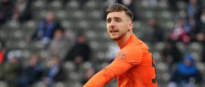 Präsent, kommunikativ, furchtlos. Torhüter Marcel Lotka genießt bei Hertha BSC viel Wertschätzung.