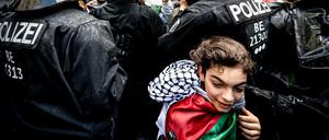 Zum jährlichen Gedenktag Nakba am 15. Mai erinnern Palästinenser an die Flucht und Vertreibung von Hunderttausenden Palästinensern aus dem Gebiet des späteren Israels.