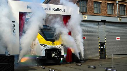 Enthüllung des Siemens Mireo Plus H Zugs am 5. Mai 2022.