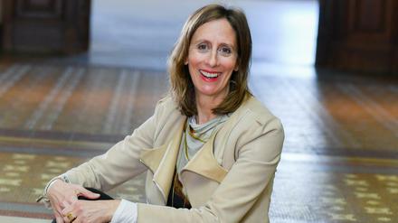 Stephanie Rosenthal, Direktorin vom Martin-Gropius-Bau, im Lichthof der Einrichtung.