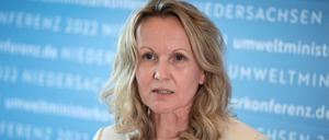 Steffi Lemke (Bündnis 90/Die Grünen), Bundesumweltministerin, gibt eine Pressekonferenz.