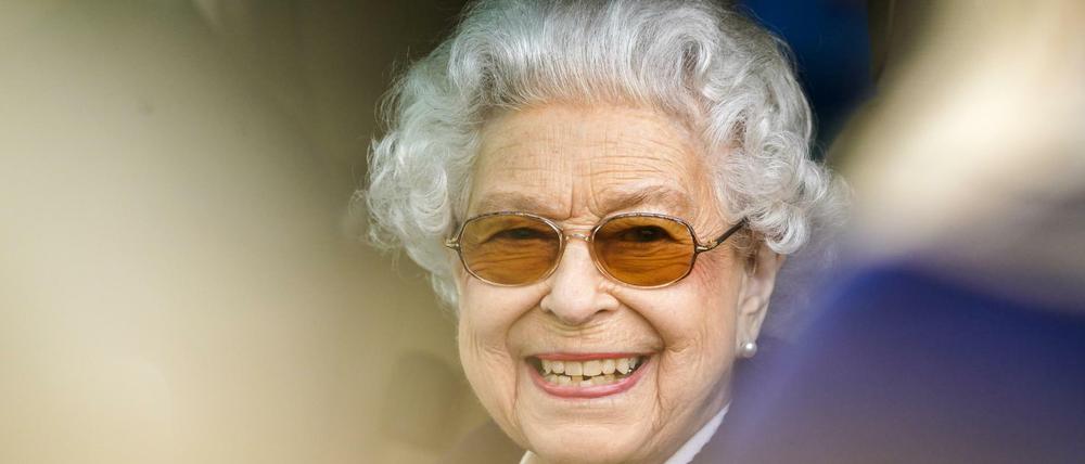 Die britische Königin Elizabeth II. lächelt während der Royal Windsor Horse Show.