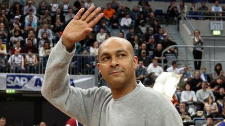 Ademola Okulaja, hier im Jahr 2009, gehörte zu den beliebtesten und besten Basketballern Deutschlands.