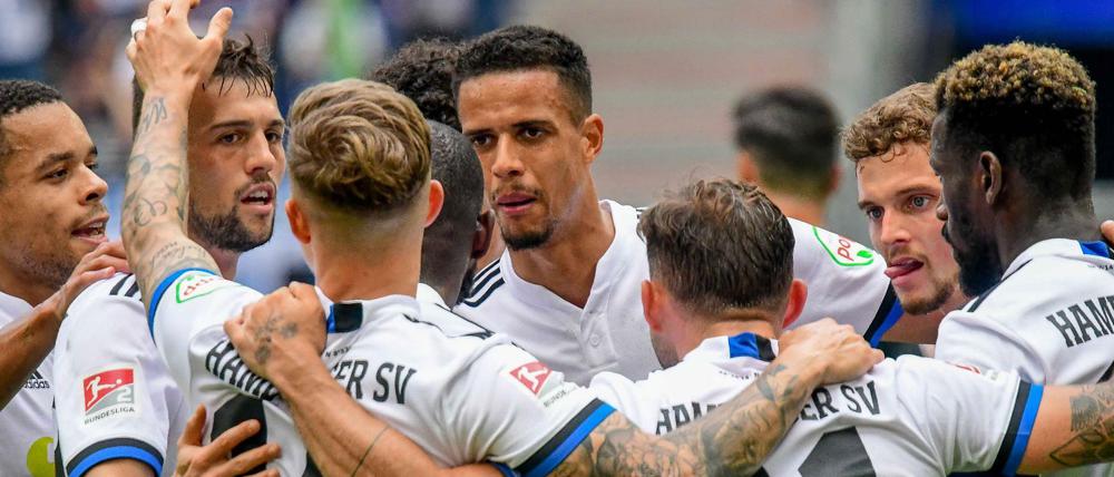 Der etwas andere Terodde. Robert Glatzel (Mitte) hat mit seinen Toren entscheidend zum Aufstieg des HSV beigetragen.