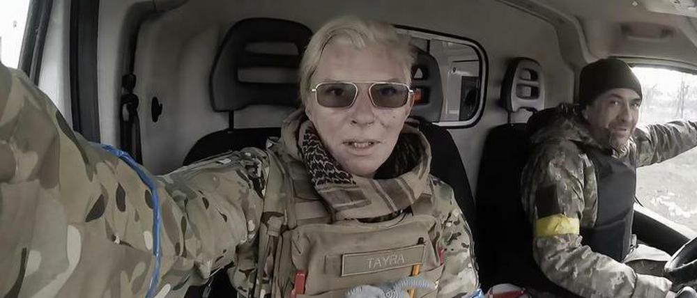 Einen Tag nachdem das Videomaterial an Journalisten der AP übergeben wurde, verschwanden Taira und ihr Fahrer Serhiy.