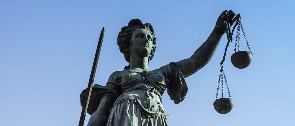Laut Brüssel soll die Disziplinarkammer die Unabhängigkeit der Justiz untergraben und gegen einen Grundwert der EU verstoßen.