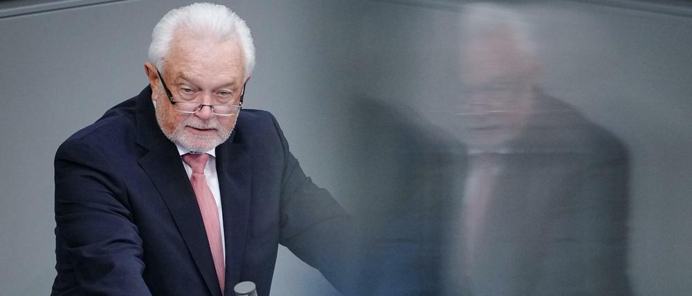 Der stellvertretende FDP-Parteivorsitzender Kubicki spricht bei einer Sitzung des Bundestags.